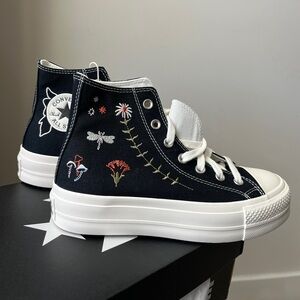 Women’s Chuck Taylor All Star Lift Platform Enchanted Garden